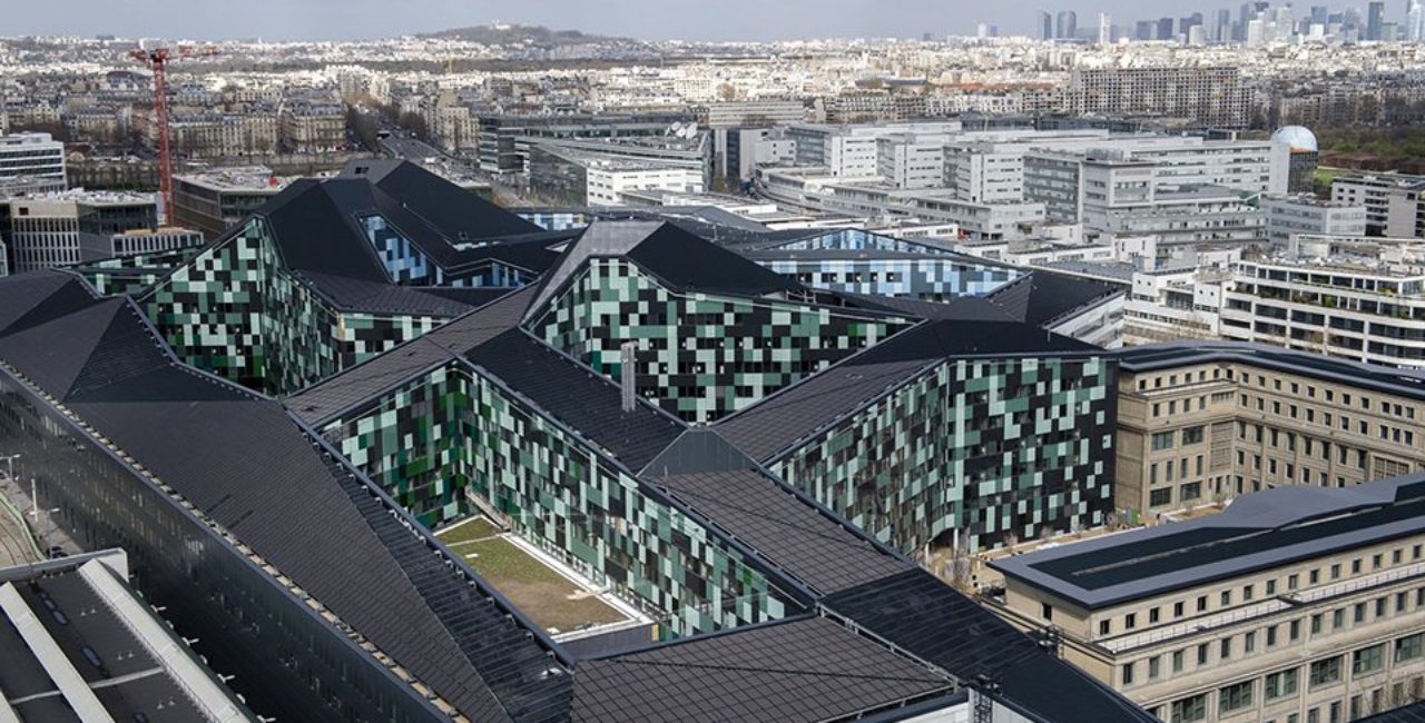 Bannière Balard, construire la Défense française