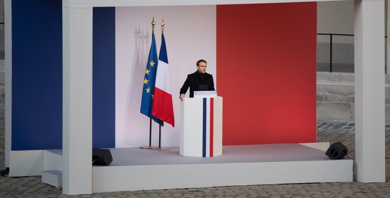 Bannière Cérémonie en hommage aux treize soldats morts pour la France au Mali