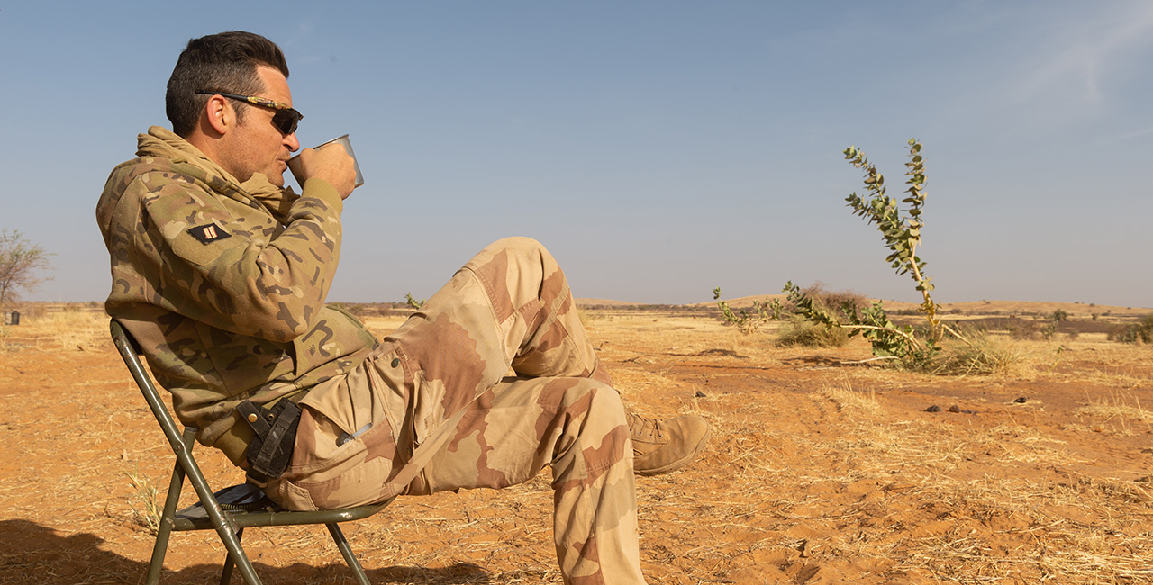 Bannière Le repos du soldat dans les fonds de l’ECPAD