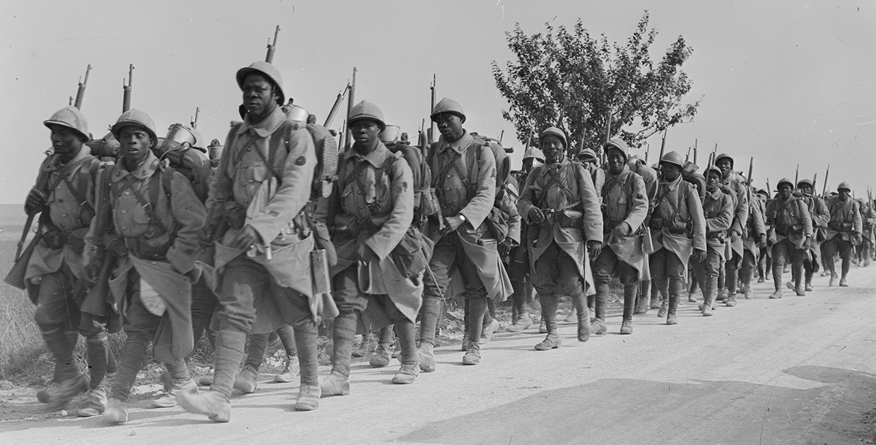 Bannière Les tirailleurs sénégalais dans les fonds de l’ECPAD