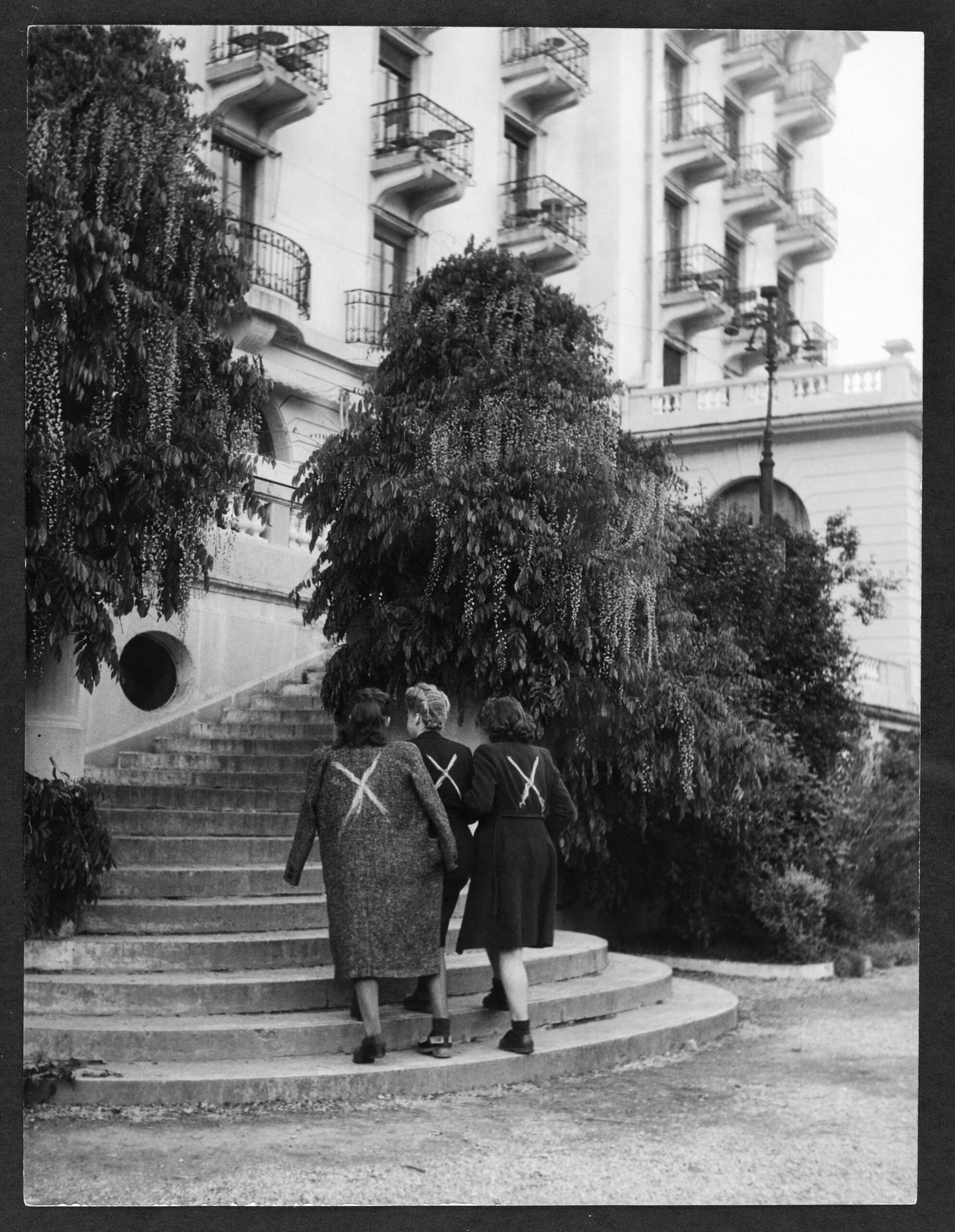 Des rescapées des camps prises en charge à l’hôtel Impérial Palace d’Annecy