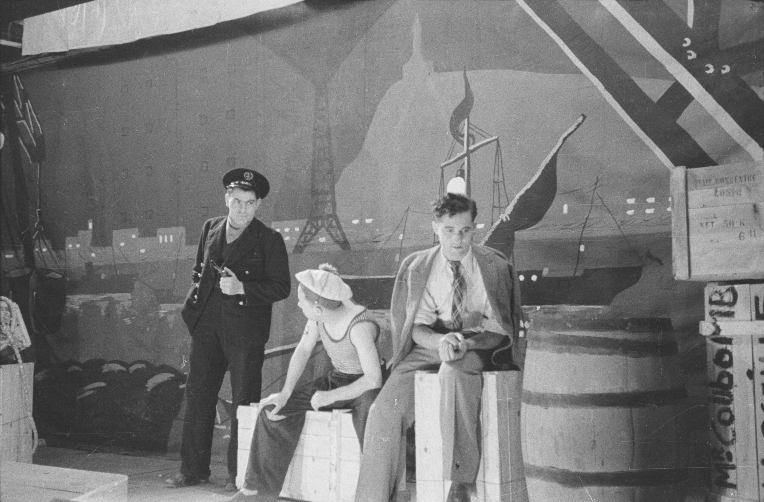 Scène de Marius dans l'atmosphère du Vieux-Port. 
Entre mai 1940 et mars 1945, Stalag XII-D, Trèves (Allemagne),